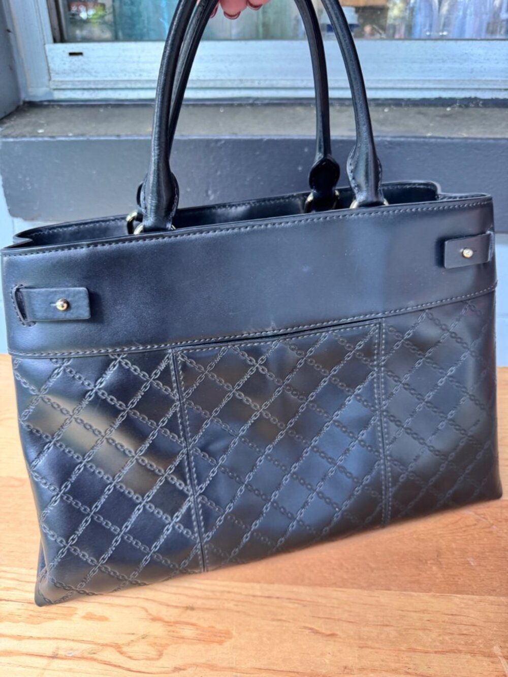Michael Kors Satchel Tote Bag Black Quilted Leather Gold Tone Top Handle - Picture 3 of 9